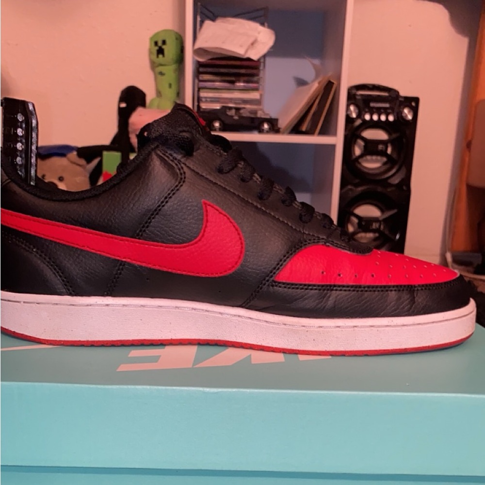 Nike Court Vision Low